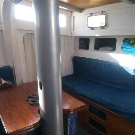 Bateau En Ville Saint-Tropez Zewnętrze zdjęcie